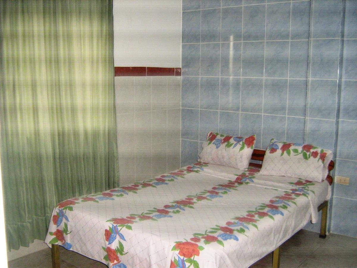 Hotel Arpa De Aguas Villavicencio Chambre photo
